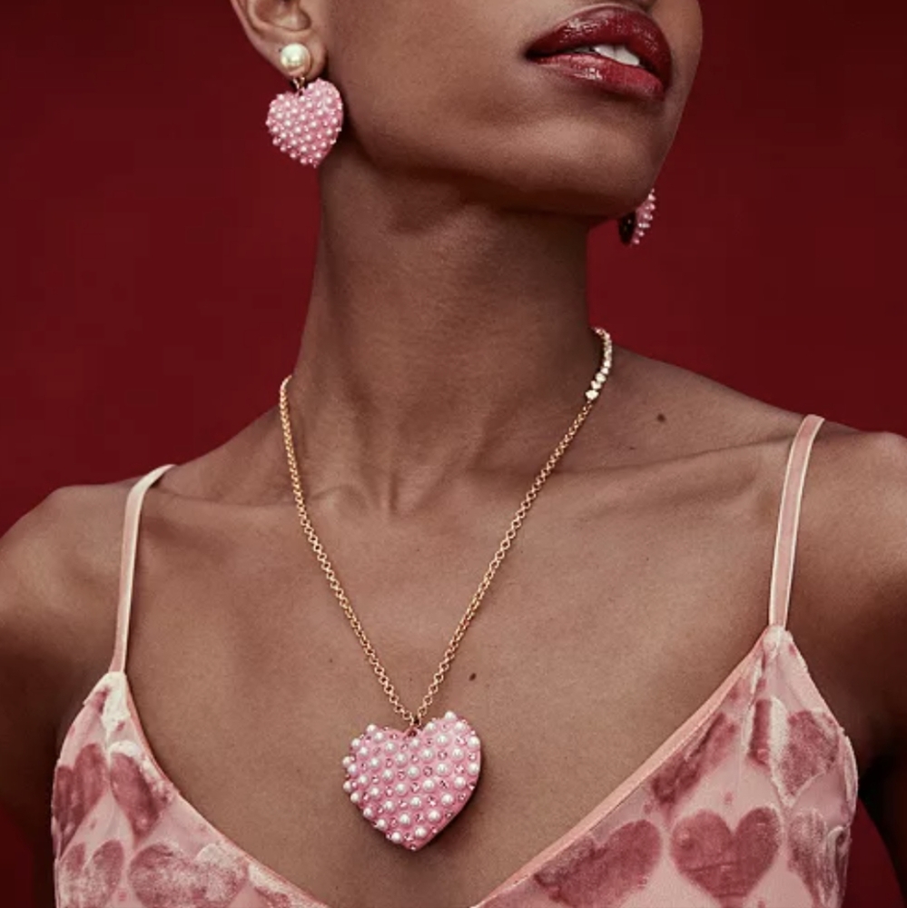 🆕 Pearl Heart Pendant Necklace XoXo (As Is) ❤️ Betsey Johnson - Picture 8 of 8
